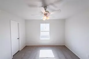 525 Del Mar Dr, Ponder, TX 76259 - Photo 13