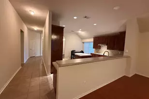 5827 Silver Sage Ln, Grand Prairie, TX 75052 - Photo 13