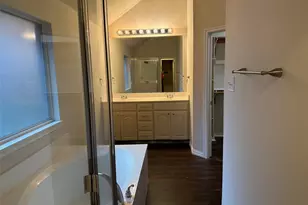 5827 Silver Sage Ln, Grand Prairie, TX 75052 - Photo 23
