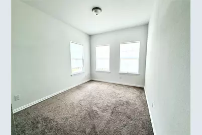 9930 Bates Street, Irving, TX 75063 - Photo 9