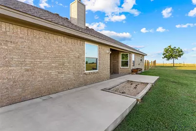 212 Ashley Drive, Bruceville Eddy, TX 76524 - Photo 23