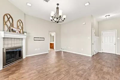 212 Ashley Drive, Bruceville Eddy, TX 76524 - Photo 7