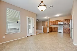 2701 Mockingbird St, Royse City, TX 75189 - Photo 5