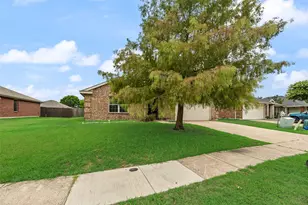 2701 Mockingbird St, Royse City, TX 75189 - Photo 1