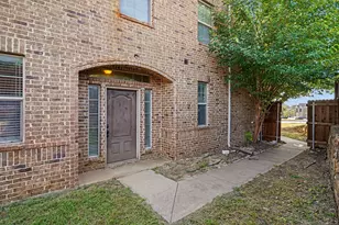 4115 Florence Dr, Irving, TX 75038 - Photo 3