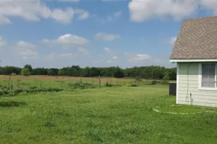 1656 County Rd 697, Farmersville, TX 75442 - Photo 23