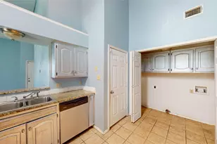 817 Cornfield Dr, Arlington, TX 76017 - Photo 9