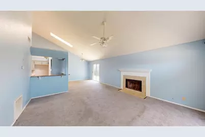 817 Cornfield Drive, Arlington, TX 76017 - Photo 5