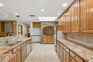 6600 Canalview Dr, Arlington, TX 76016 - Photo 13