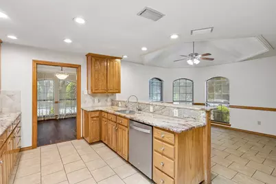 6600 Canalview Drive, Arlington, TX 76016 - Photo 15