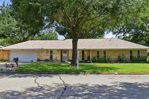 503 Mockingbird St, Bonham, TX 75418 - Photo 1