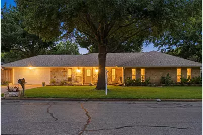 503 Mockingbird Street, Bonham, TX 75418 - Photo 33