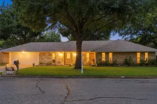 503 Mockingbird St, Bonham, TX 75418 - Photo 33