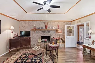 503 Mockingbird St, Bonham, TX 75418 - Photo 9