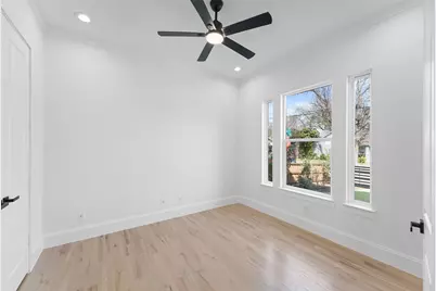 703 Buckalew Street, Dallas, TX 75208 - Photo 17