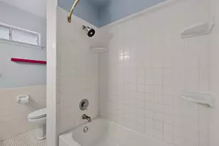 1702 Surrey Cir, Grand Prairie, TX 75050 - Photo 23