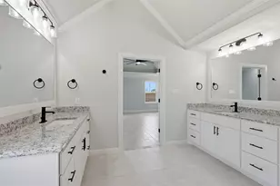9545 Lynx Xing, Godley, TX 76044 - Photo 23