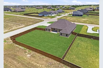 9545 Lynx Crossing, Godley, TX 76044 - Photo 3