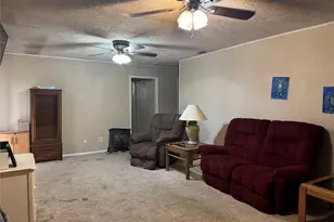 701 N E 3rd St, Knox City, TX 79529 - Photo 9