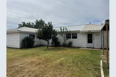 701 NE 3rd Street, Knox City, TX 79529 - Photo 1