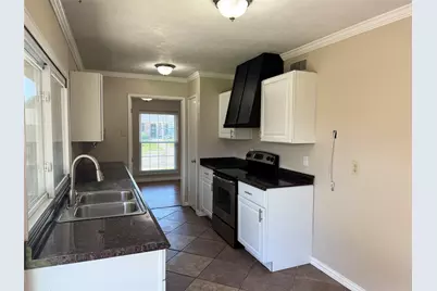 9113 Willowbrook Drive, Rowlett, TX 75088 - Photo 7