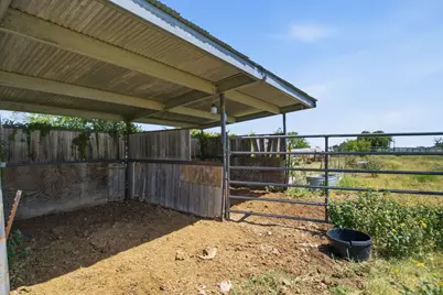 3624 County Road 398, Stephenville, TX 76401 - Photo 29