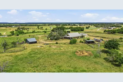 3624 County Road 398, Stephenville, TX 76401 - Photo 25