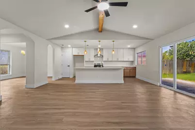 5009 Presidio, Garland, TX 75043 - Photo 9