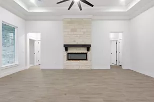 2714 Village Rd, Granbury, TX 76049 - Photo 9