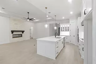 2714 Village Rd, Granbury, TX 76049 - Photo 15