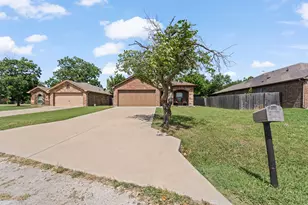 417 Nelson St, Godley, TX 76044 - Photo 27