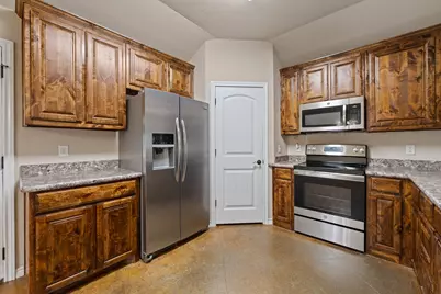 417 Nelson Street, Godley, TX 76044 - Photo 9