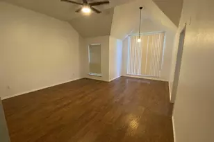 2801 Clearmeadow Dr, Mesquite, TX 75181 - Photo 5