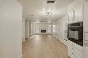 1620 Brown Trail, Hurst, TX 76054 - Photo 5