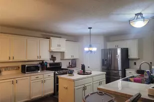 6920 Danieldale Dr, Fort Worth, TX 76137 - Photo 11