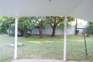 4228 Hardeman St, Fort Worth, TX 76119 - Photo 9