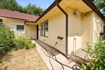 5912 Royal Club Drive, Arlington, TX 76017 - Photo 29