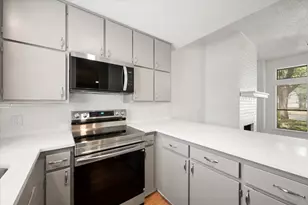 5912 Royal Club Dr, Arlington, TX 76017 - Photo 1