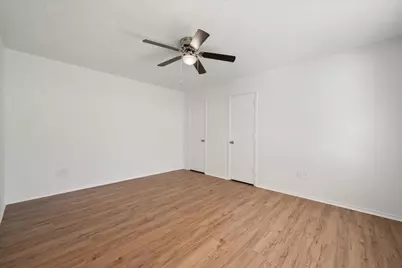 5912 Royal Club Drive, Arlington, TX 76017 - Photo 11