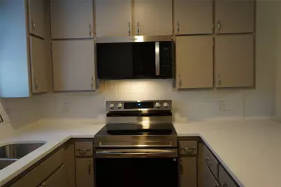 5912 Royal Club Drive, Arlington, TX 76017 - Photo 11