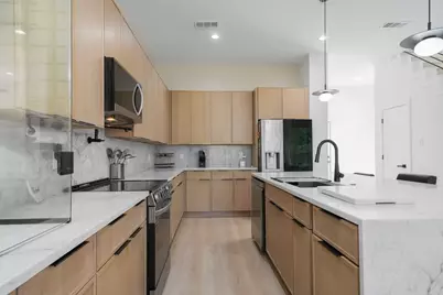 1908 Duluth Street, Dallas, TX 75212 - Photo 11