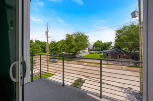 1908 Duluth St, Dallas, TX 75212 - Photo 23