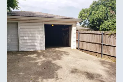 7010 & 7012 Kingsbury Drive, Dallas, TX 75231 - Photo 37