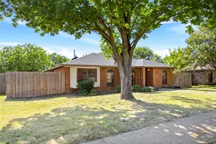 2431 Eastern Oaks Dr, Dallas, TX 75227 - Photo 3