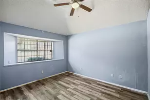 2431 Eastern Oaks Dr, Dallas, TX 75227 - Photo 15