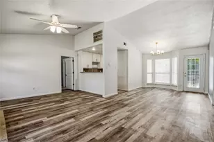 2431 Eastern Oaks Dr, Dallas, TX 75227 - Photo 5