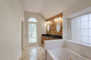 2737 Windswept Ln, Mesquite, TX 75181 - Photo 9
