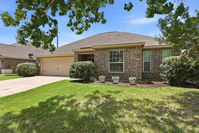 413 Water Oak, Denton, TX 76209 - Photo 1