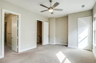 2325 Stutz Dr, Dallas, TX 75235 - Photo 15