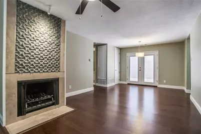 4035 Holland Avenue #1, Dallas, TX 75219 - Photo 9